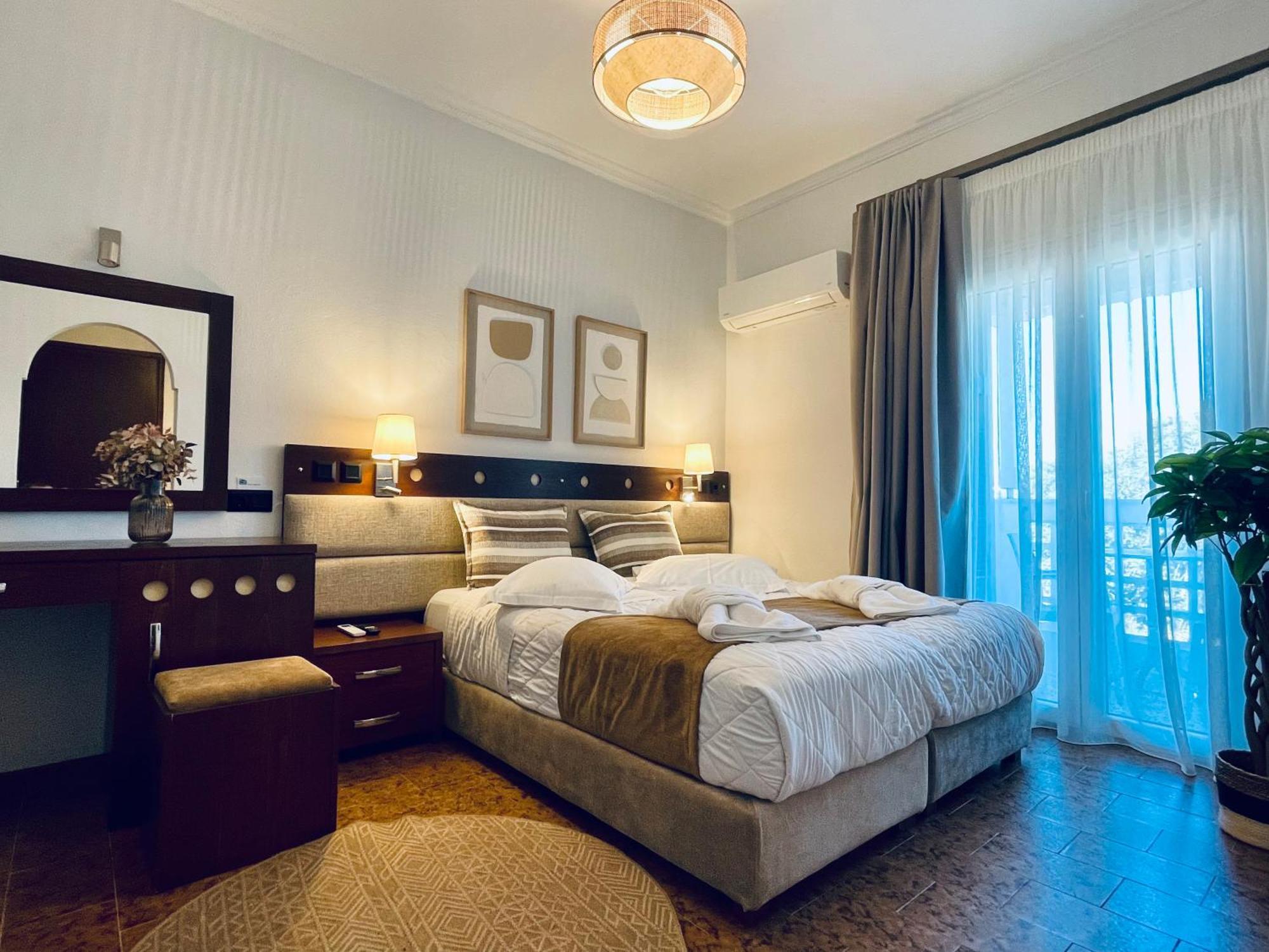 Semiramis Guesthouse Adamantas  Esterno foto